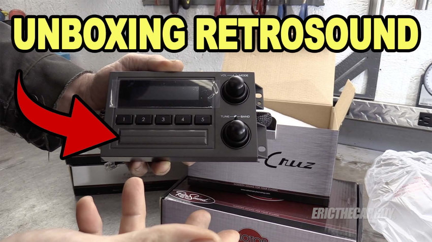 Unboxing Retro Sound Santa Cruz Radio